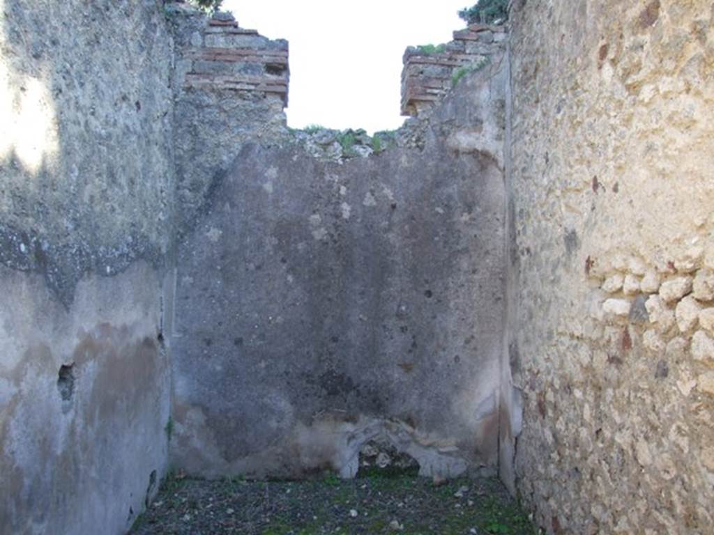 VIII.5.37 Pompeii. March 2009. Room 7. Cubiculum. East end.