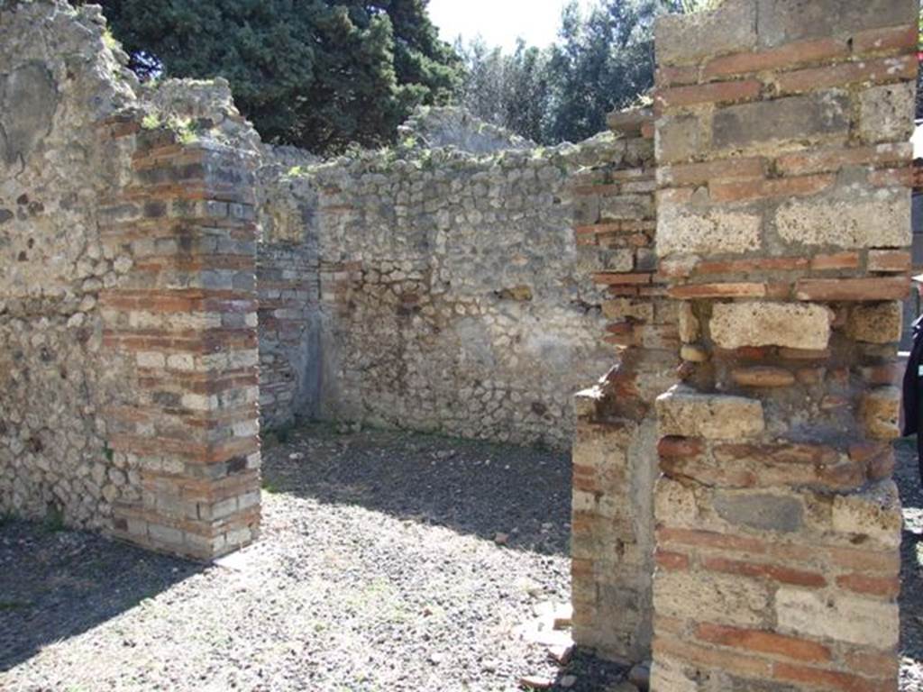 VIII.5.37 Pompeii. March 2009. Room 8. Triclinium. South wall, with other door to Room 6, Corridor.