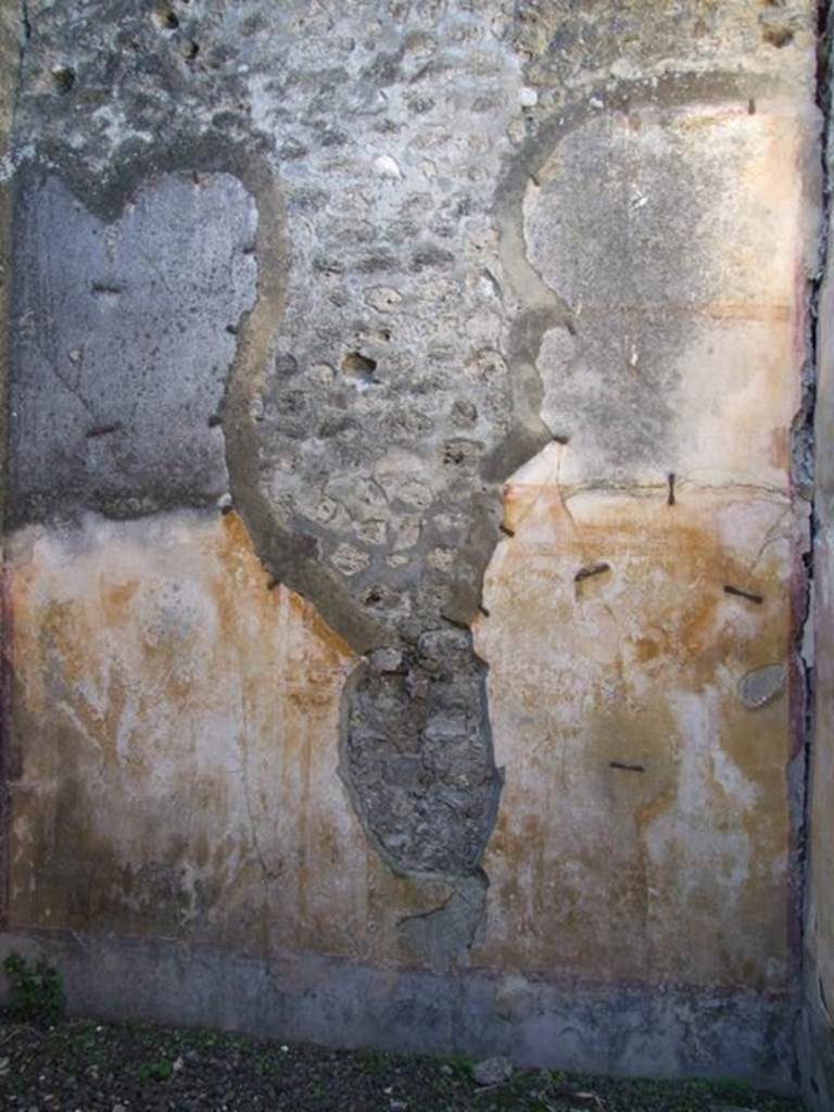 VIII.5.39 Pompeii. March 2009. Room 2. West wall.