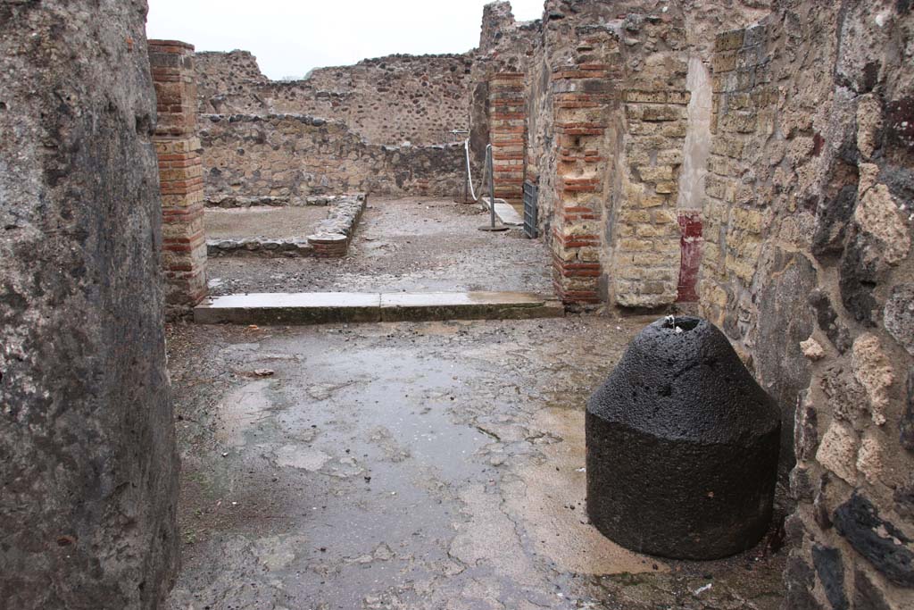 VIII.6.10 and VIII.6.11 Pompeii. October 2020. 
Looking north from bakery room across room “k”, towards rooms around peristyle. Photo courtesy of Klaus Heese.
