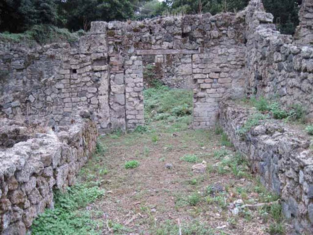 VIII.7.1 Pompeii. September 2010. Second room east of corridor.
Looking west towards doorway to garden area. Photo courtesy of Drew Baker.