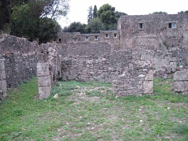 VIII.7.8 Pompeii. September 2010. Storeroom, looking west towards rear.
Photo courtesy of Drew Baker.

