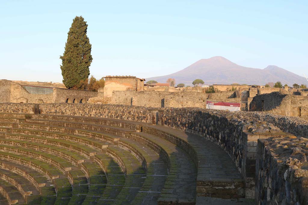 VIII.7.21 Pompeii. December 2018. Looking north at top of theatre. Photo courtesy of Aude Durand.