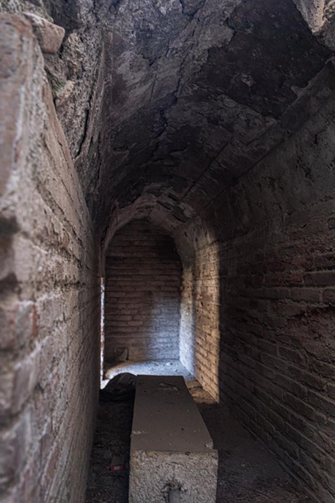VIII.7.28 Pompeii. October 2023.
Looking south in rear arched room. Photo courtesy of Johannes Eber.