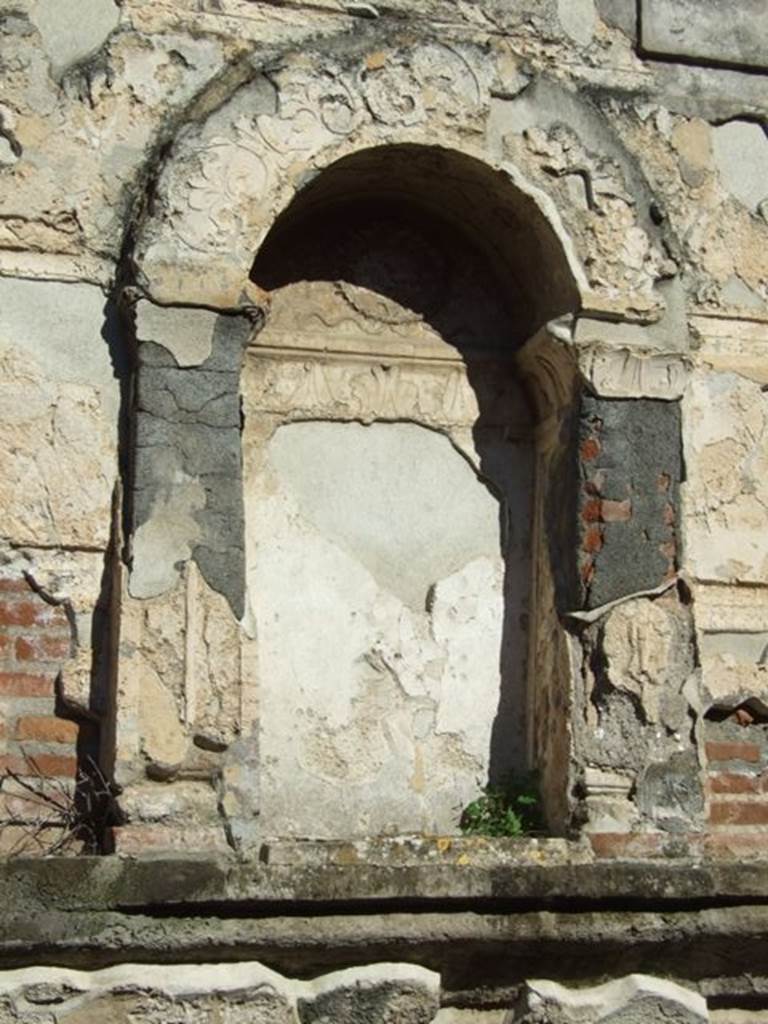 VIII.7.28 Pompeii. March 2009. Niche on West rear wall of Temple Cella.
Niche which contained the statue of Bacchus (Dionysus) with his panther.