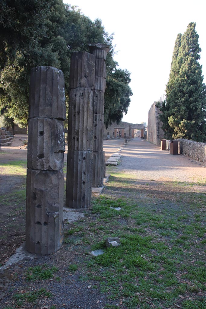 VIII.7.30 Pompeii. October 2023.
Triangular Forum east side, looking north. Photo courtesy of Klaus Heese.