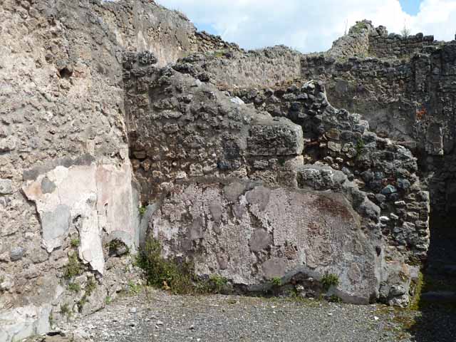 IX.1.1 Pompeii. March 2009. Threshold or sill.