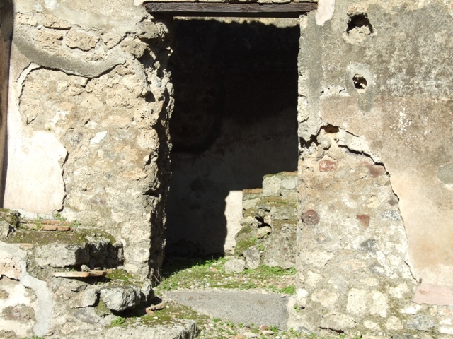 IX.1.4 Pompeii. March 2009. Shop threshold or  sill.