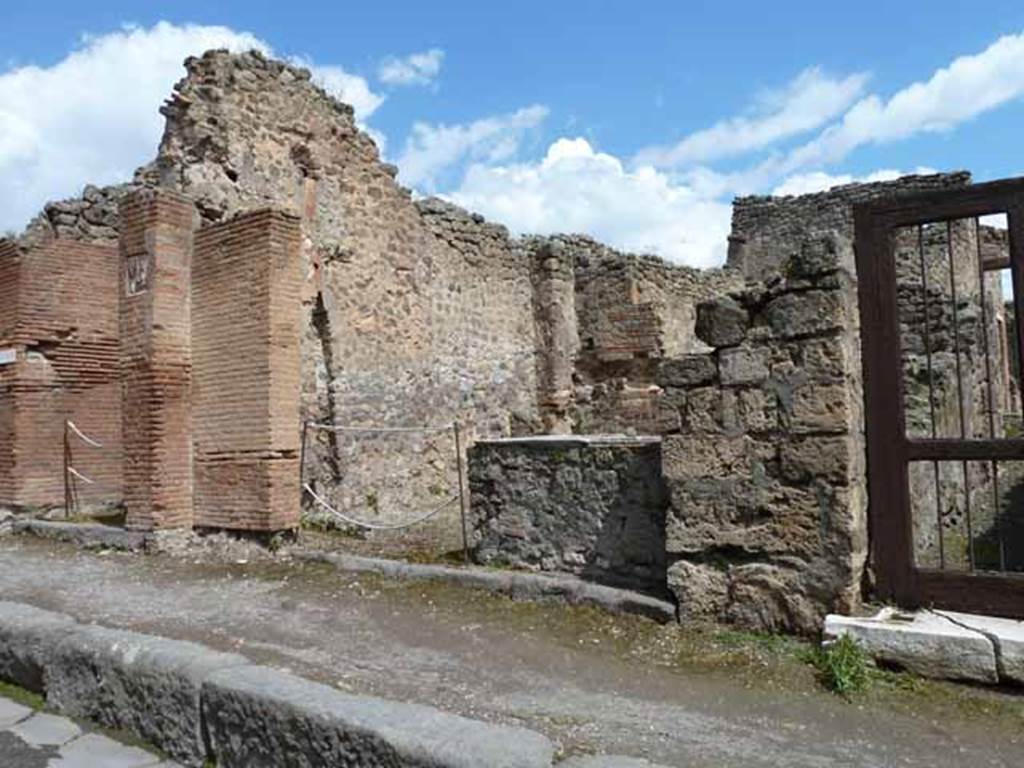 IX.1.6 Pompeii. March 2009. Entrance.
