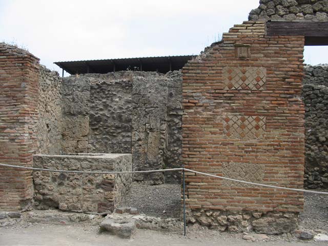 IX.1.13 Pompeii. December 2007. Inside of counter.