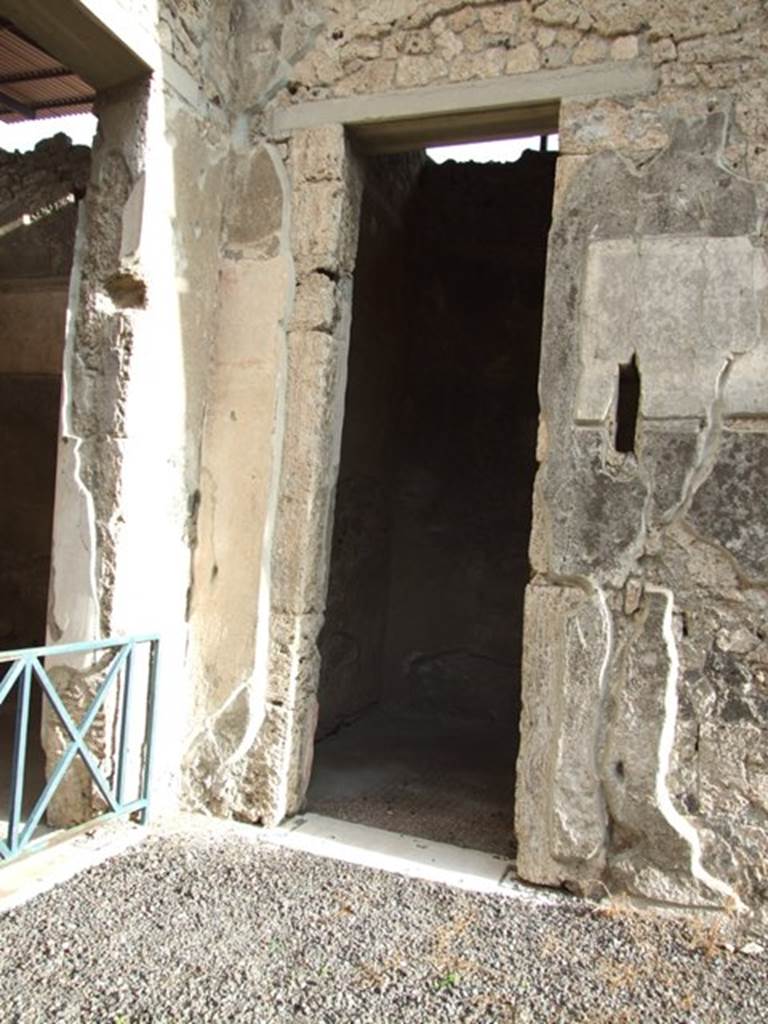 IX.1.20 Pompeii. December 2007. Doorway to Room 8.