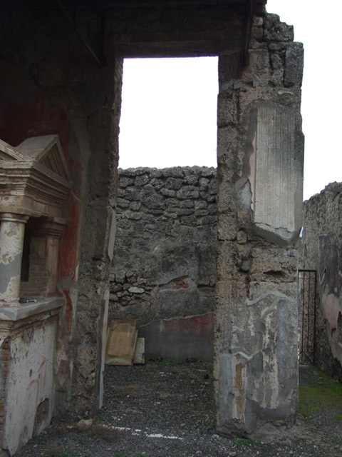 IX.1.22 House of M. Epidi Sabini.  December 2007.  Room 4.