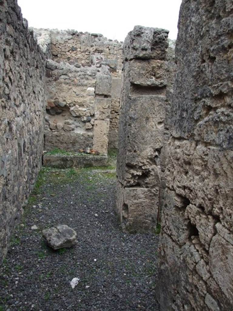IX.1.22 House of M. Epidi Sabini. December 2007. Room 16. Corridor leading to room 17 and room 18.
