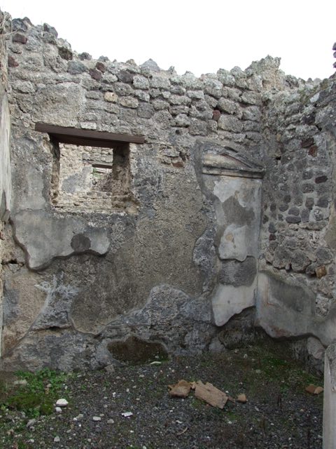 IX.1.22 House of M. Epidi Sabini. December 2007. Room 29. Private bakery area.