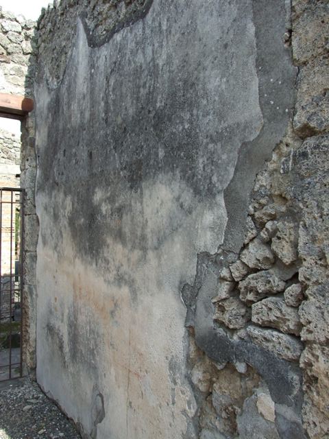 IX.2.18 Pompeii. March 2009. Doorway to Room 2, Cubiculum, in East wall of Atrium.