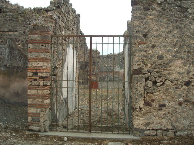 IX.2.21 Pompeii. March 2009. West side of entrance fauces.