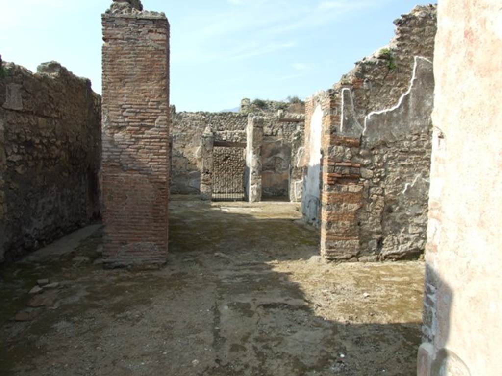IX.3.5 Pompeii. March 2009. Looking north from room 27, across secondary tablinum and atrium to rear entrance at IX.3.24.