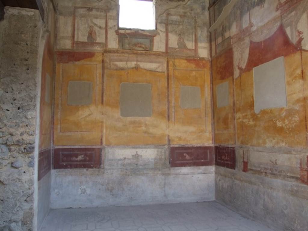 IX.3.5 Pompeii. March 2009. Room 13. South wall.