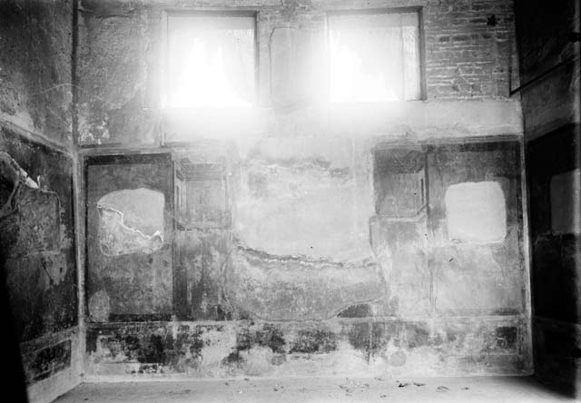 IX.3.5 Pompeii.  March 2009.  Room 14.  Looking west into room 13.