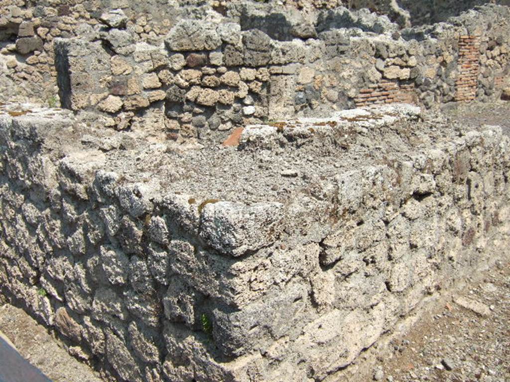 IX.3.10 Pompeii. May 2006. Counter for selling the bread.