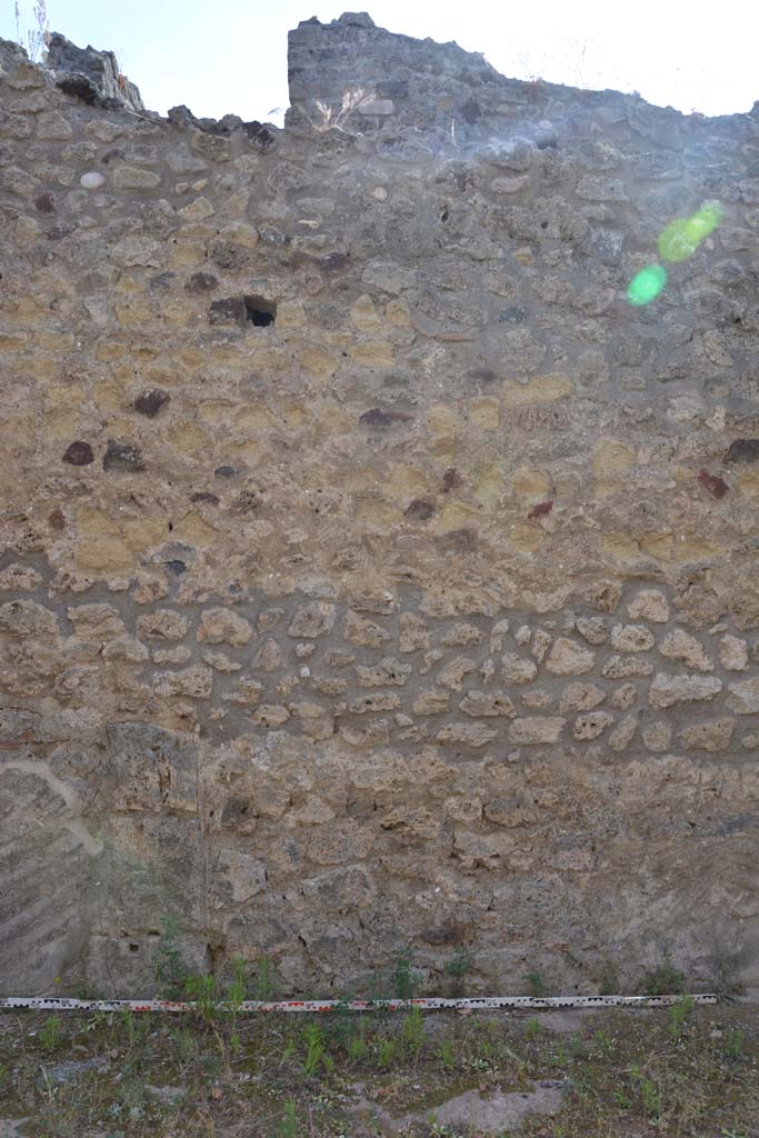 IX.5.2 Pompeii. May 2017. Room �L�, looking towards west wall.
Foto Christian Beck, ERC Grant 681269 D�COR.
