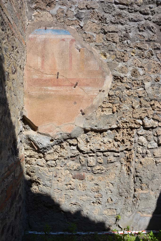 IX.5.2 Pompeii. May 2017. Room �n�, looking towards north wall in north-west corner.
Foto Christian Beck, ERC Grant 681269 D�COR.
