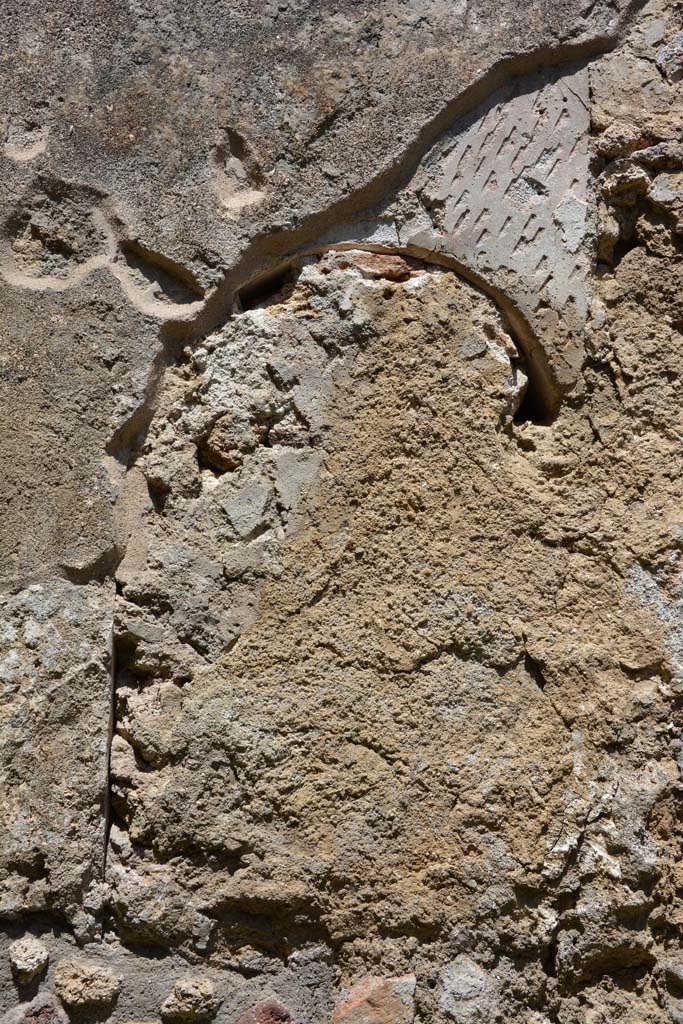 IX.5.2 Pompeii. May 2017. Room (q), detail from north wall. 
Foto Christian Beck, ERC Grant 681269 D�COR.
