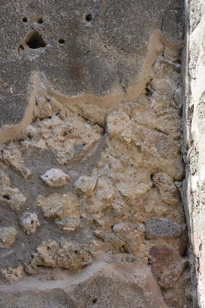 IX.5.2 Pompeii. May 2017. Room �r�, upper north wall in north-east corner.
Foto Christian Beck, ERC Grant 681269 D�COR.
