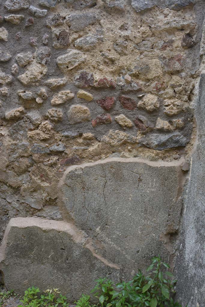 IX.5.2 Pompeii. May 2017. Room �y�, detail of north wall in north-east corner.
Foto Christian Beck, ERC Grant 681269 D�COR.

