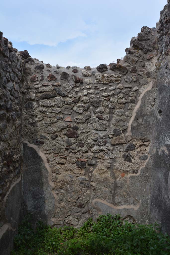 IX.5.2 Pompeii. May 2017. Room �y�, looking towards east wall.
Foto Christian Beck, ERC Grant 681269 D�COR.

