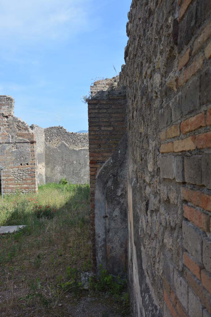 IX.5.2 Pompeii. May 2017. Room �k�, looking south along west wall.
Foto Christian Beck, ERC Grant 681269 D�COR.
