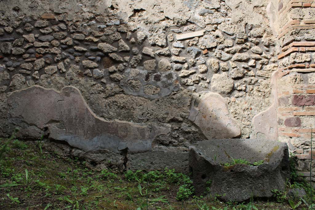 IX.5.4 Pompeii. March 2019. Room c, looking towards west wall at north end.
Foto Christian Beck, ERC Grant 681269 D�COR.
