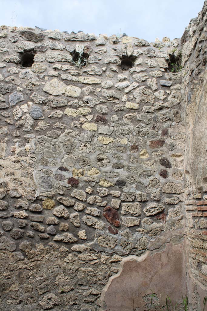 IX.5.4 Pompeii. March 2019. Room d, upper north-west corner.
Foto Christian Beck, ERC Grant 681269 D�COR.

