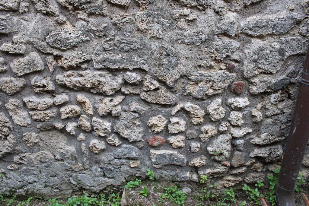 IX.5.4 Pompeii. March 2019. Room e, lower west wall.
Foto Christian Beck, ERC Grant 681269 D�COR.
