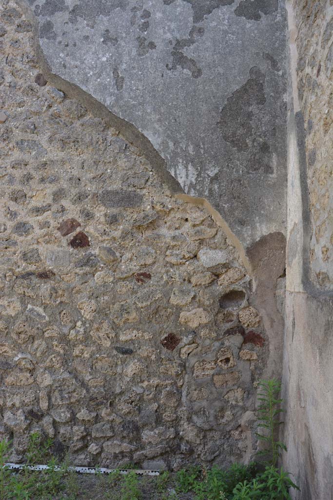 IX.5.5 Pompeii. May 2017. East wall at south end.
Foto Christian Beck, ERC Grant 681269 DÉCOR.
