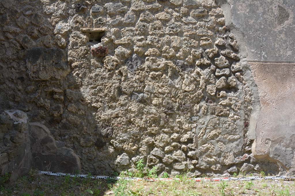 IX.5.5 Pompeii. May 2017. Looking towards lower west wall.
Foto Christian Beck, ERC Grant 681269 DÉCOR.