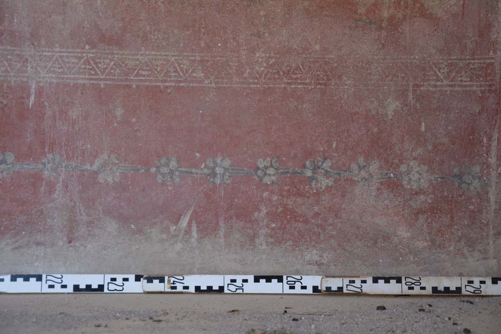 IX.5.6 Pompeii. May 2017. Room i, detail of zoccolo from south wall in south-west corner.          
Foto Christian Beck, ERC Grant 681269 D�COR.
