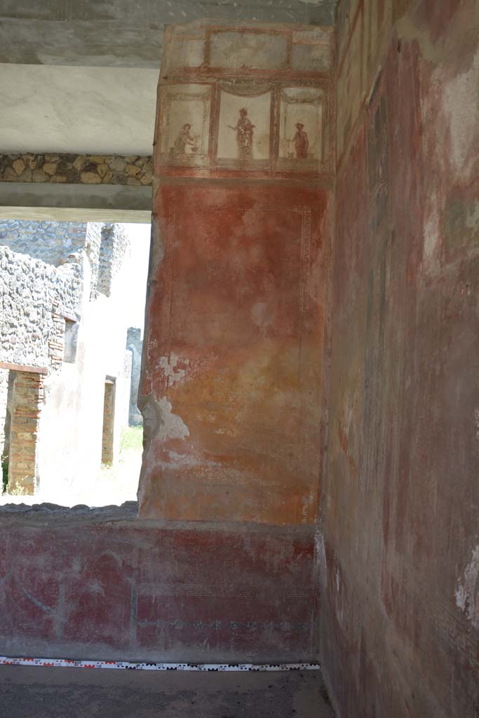 IX.5.6 Pompeii. May 2017. Room i, looking towards south wall in south-west corner.          
Foto Christian Beck, ERC Grant 681269 D�COR.
