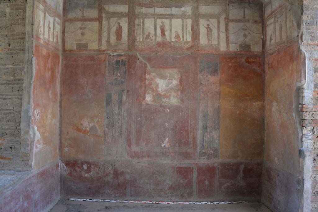 IX.5.6 Pompeii. May 2017. Room i, looking towards west wall of tablinum.
Foto Christian Beck, ERC Grant 681269 D�COR.
