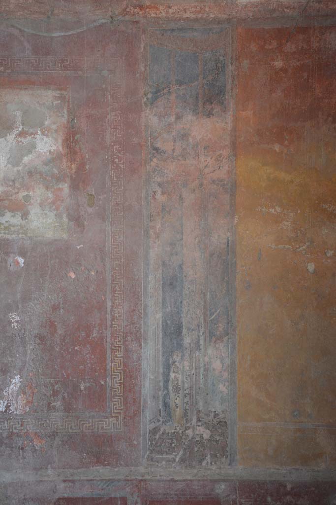 IX.5.6 Pompeii. May 2017. 
Room i, detail of painted dividing panel on west wall on north side of central panel. 
Foto Christian Beck, ERC Grant 681269 D�COR.
