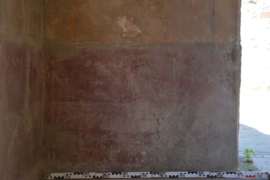 IX.5.6 Pompeii. May 2017. Room i, zoccolo on north wall in north-west corner.
Foto Christian Beck, ERC Grant 681269 D�COR.
