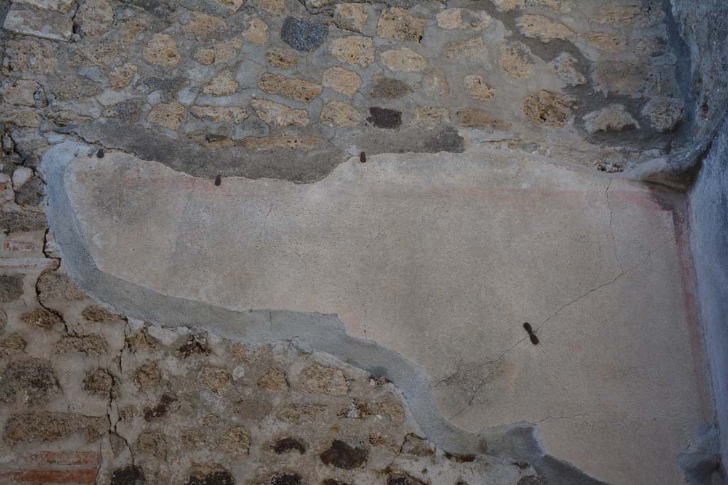 IX.5.6 Pompeii. May 2017. Room o, detail of remaining stucco on north wall. 
Foto Christian Beck, ERC Grant 681269 D�COR.
