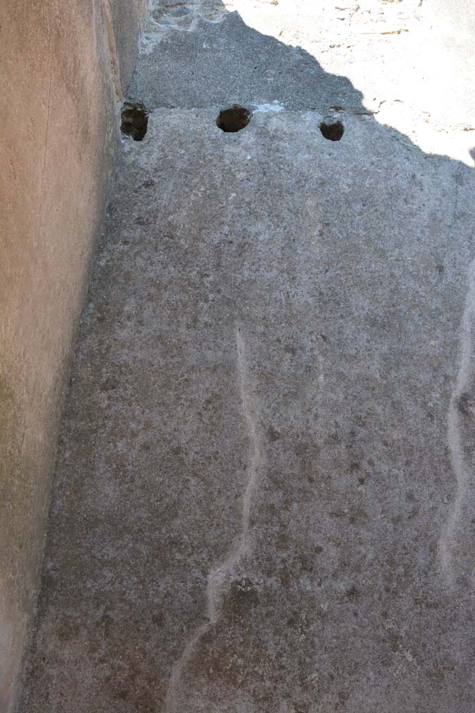 IX.5.6 Pompeii. May 2017. Room p, upper east wall in north-east corner.
Foto Christian Beck, ERC Grant 681269 D�COR.

