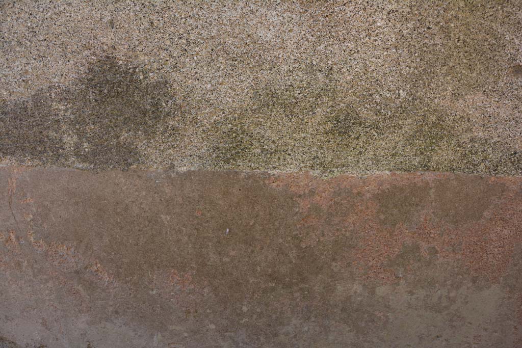 IX.5.6 Pompeii. May 2017. Room t, lower south wall.
Foto Christian Beck, ERC Grant 681269 D�COR.
