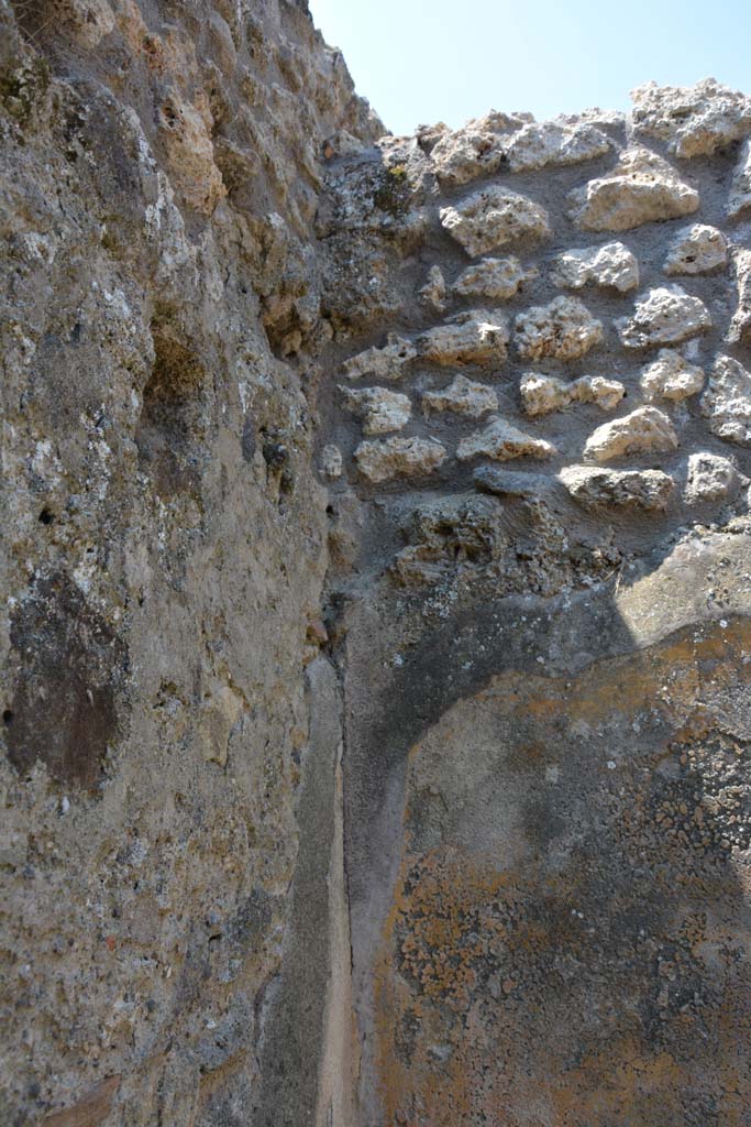 IX.5.6 Pompeii. May 2017. Room s, upper south-west corner.
Foto Christian Beck, ERC Grant 681269 D�COR.
