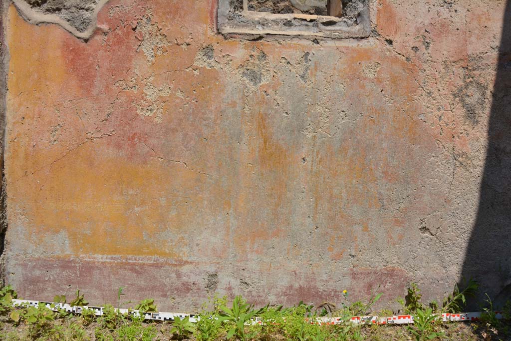 IX.5.6 Pompeii. May 2017. Room s, lower north wall.
Foto Christian Beck, ERC Grant 681269 D�COR.
