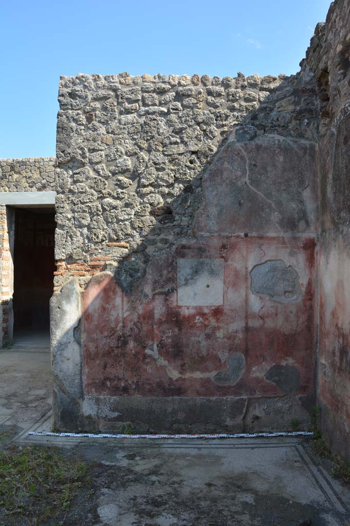 IX.5.6 Pompeii. May 2017. West ala d, looking towards south wall.
Foto Christian Beck, ERC Grant 681269 D�COR.

