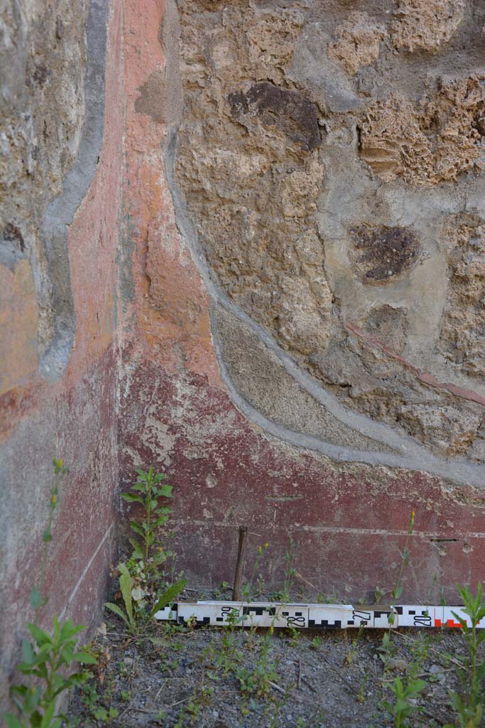IX.5.6 Pompeii. May 2017. Room f, detail of north wall in north-west corner
Foto Christian Beck, ERC Grant 681269 D�COR.

