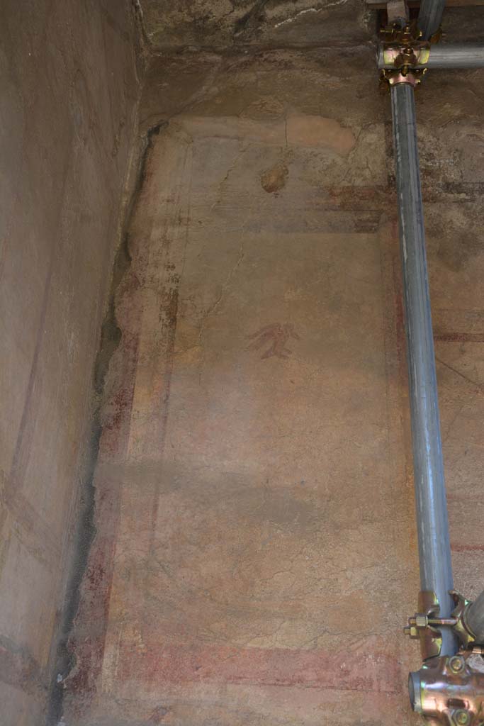 IX.5.6 Pompeii. May 2017. Room k, (west side), upper north wall in north-west corner.  
Foto Christian Beck, ERC Grant 681269 D�COR.
