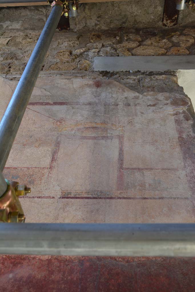 IX.5.6 Pompeii. May 2017. Room k, (west side), decoration on upper south wall. 
Foto Christian Beck, ERC Grant 681269 D�COR.
